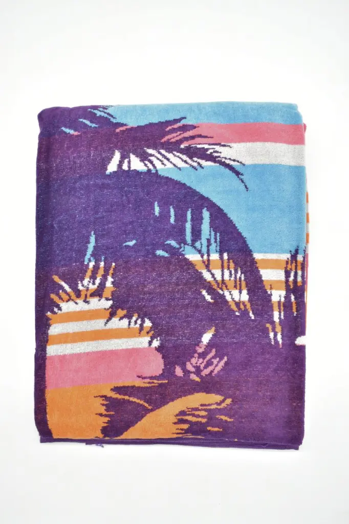 toalla-velours-jacquard-06525-raya-90x170-sunsurf-1.webp