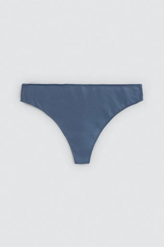 tanga-mujer-surtido1-fw2526-ysabel-mora-2.webp