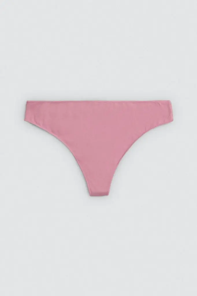 tanga-mujer-surtido1-fw2526-ysabel-mora-3.webp