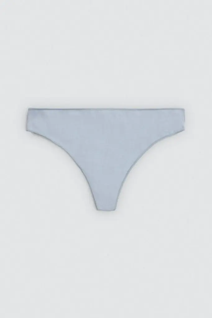tanga-mujer-surtido1-fw2526-ysabel-mora-4.webp