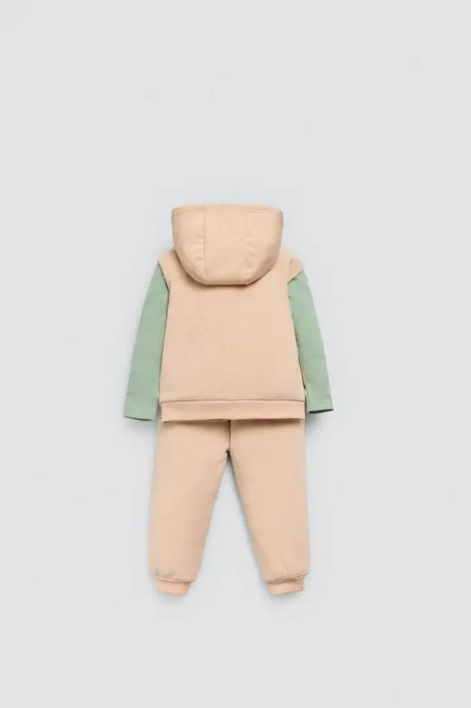 conjunto-bebe-manga-larga-25601-ysabel-mora-1.webp