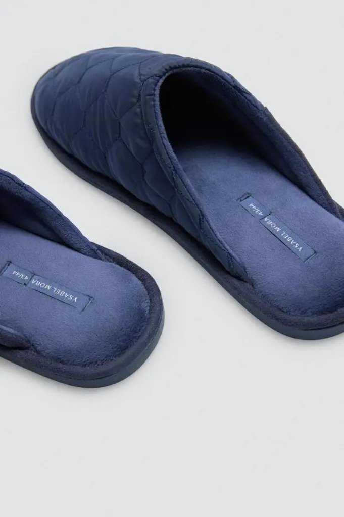 zapatillas-hombre-24082-ysabel-mora-2.webp
