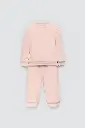 conjunto-bebe-manga-larga-25612-rosa-perla-ysabel-mora-4.webp