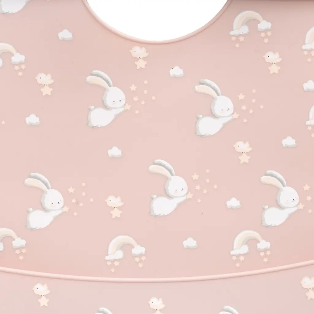 babero-silicona-estampado-conejitos-maquillaje-interbaby-1.webp