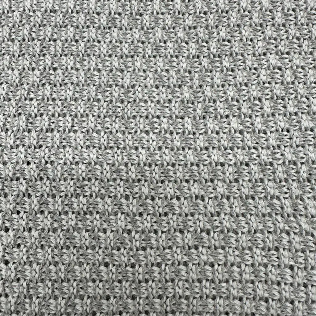 colcha-multiusos-granito-gris-vigore-libra-2.webp