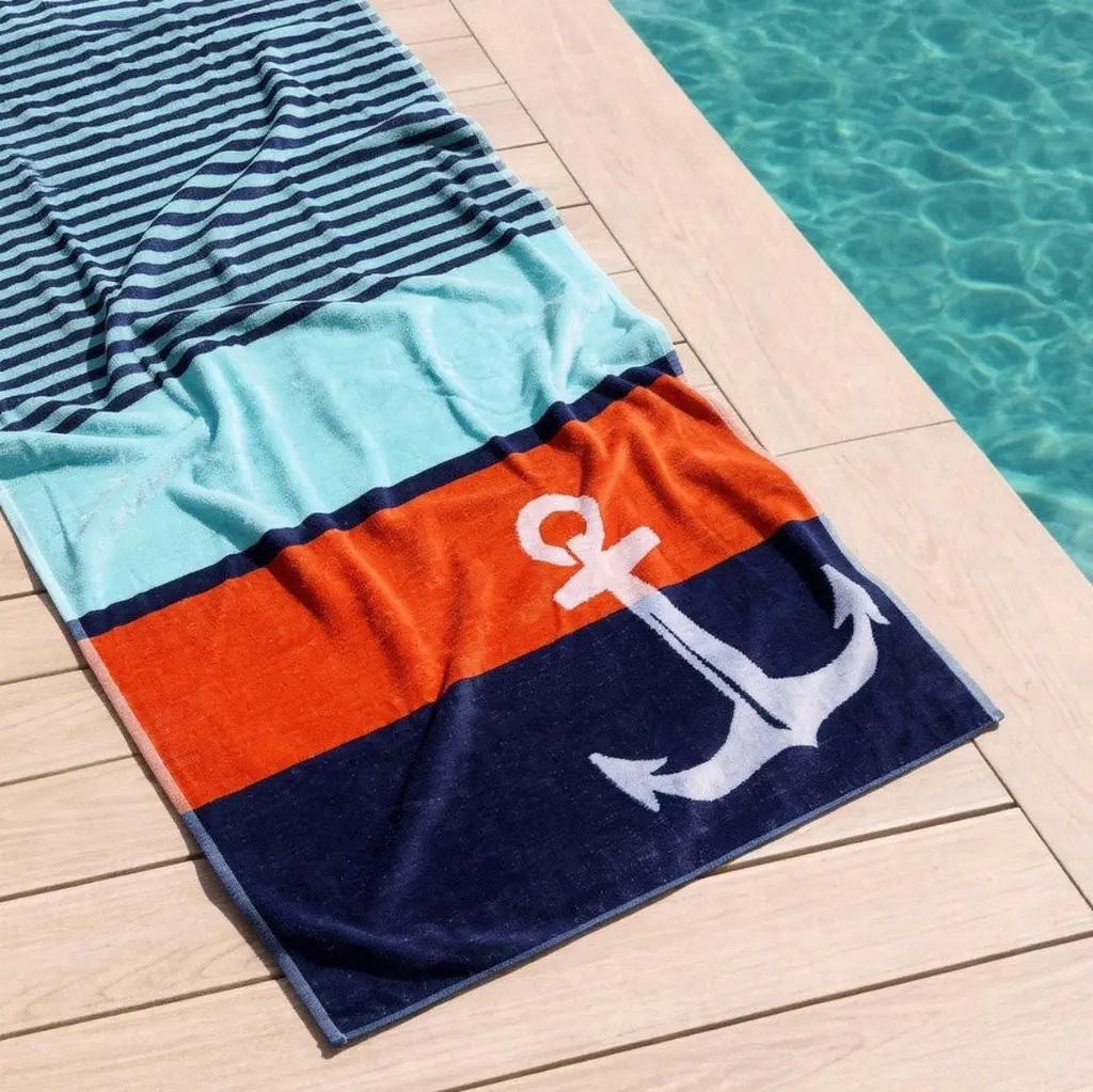toalla-playa-terciopelo-65454-kilara-90x165-secaneta-1.webp