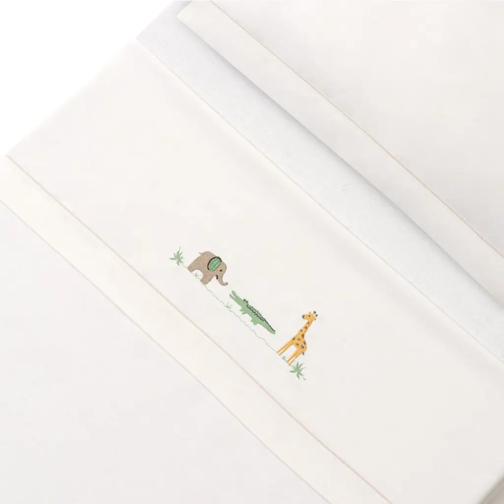 triptico-minicuna-savanna-bordado-beige-interbaby-1.webp