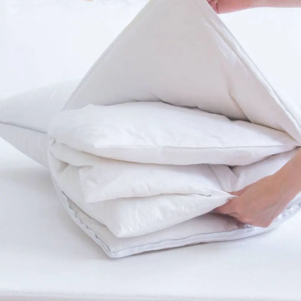 almohada-micro-gel-ajustable-perfil-nordconfort-al-por-mayor.webp