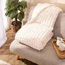 manta-amber-crema-karamelo-decoracion-al-por-mayor.webp