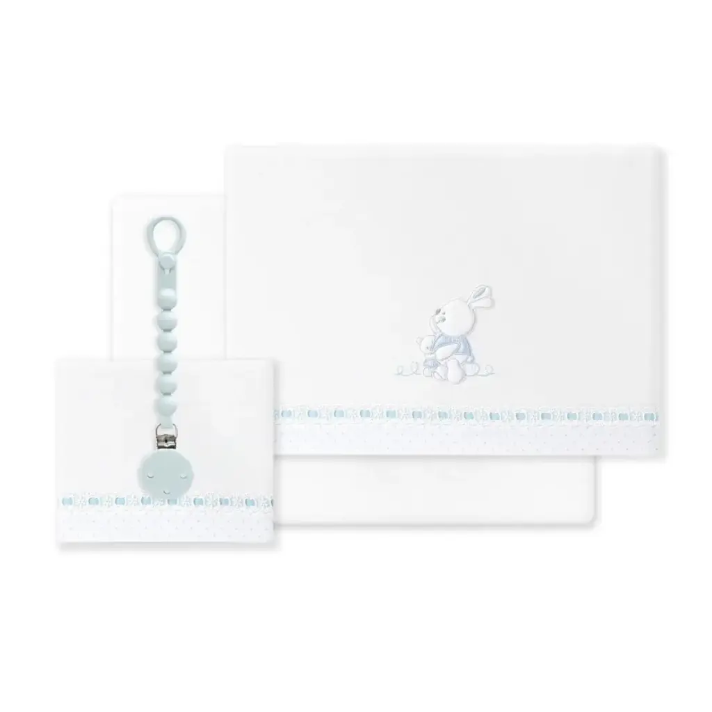 TRIPTICO CUNA TELA CONEJITOS ABRAZOS PASACINTAS + BROCHE BCO/AZUL INTERBABY
