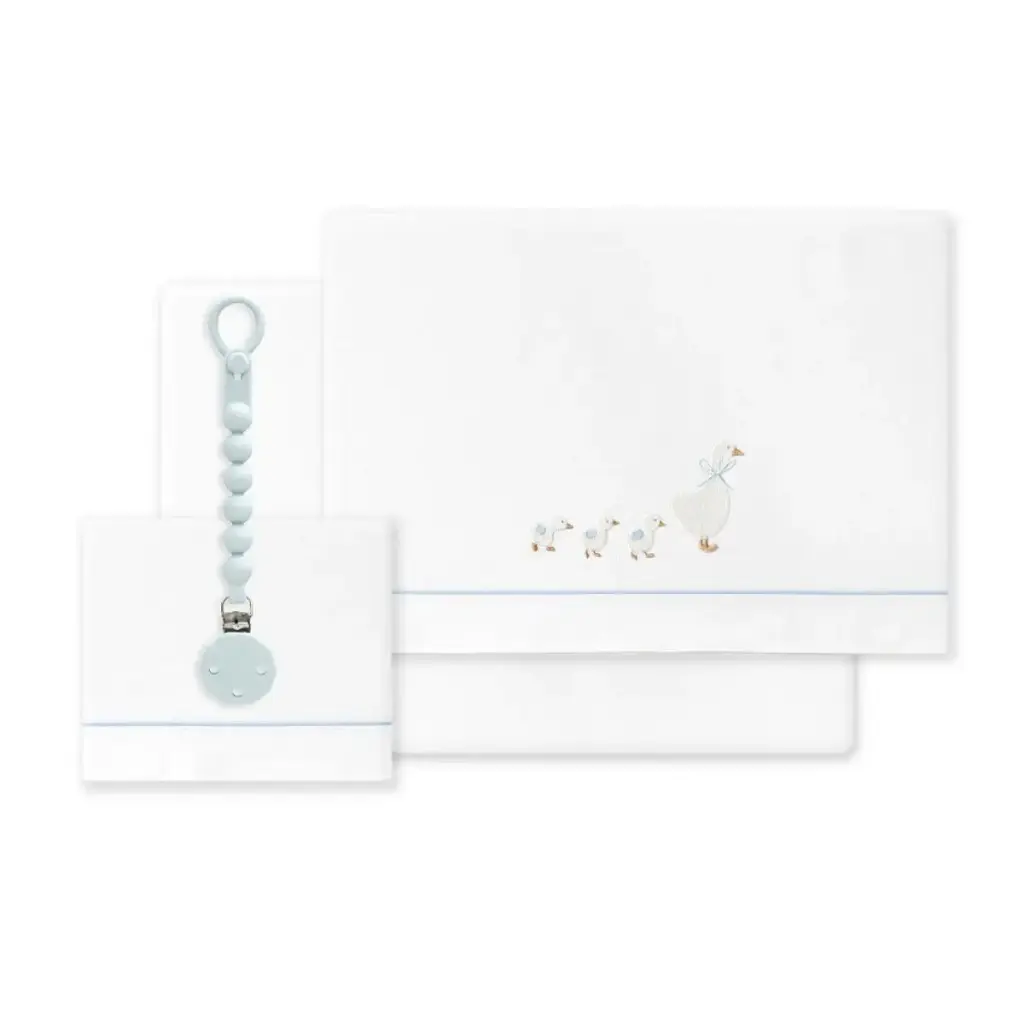 TRIPTICO CUNA TELA PATITOS FAMILIA + BROCHE BCO/AZUL INTERBABY