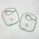 PACK 2 BABEROS PARA BORDAR BAB 34 B04/2 BLANCO-VERDE MARTIFANEL