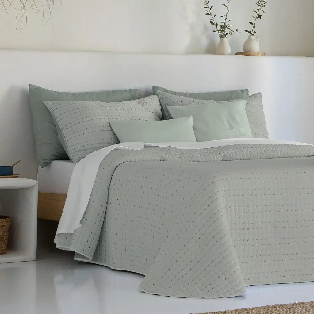 COLCHA BOUTI BARGA BORDADA VERDE STILIA HOME 